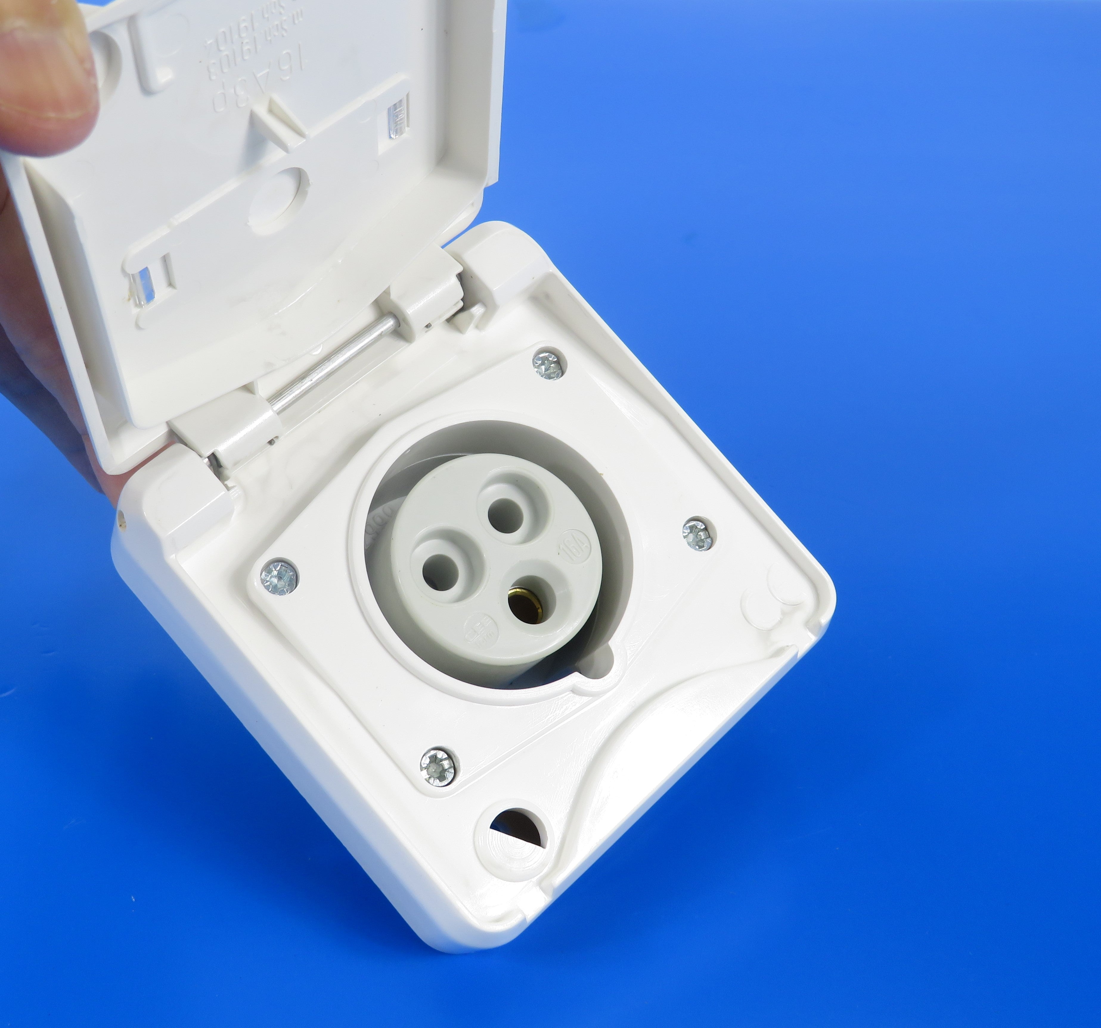 Mennekes 插座 4235/ 4247,螺钉端子,16A-2P-230V/ 16A-3P-230V,IP44