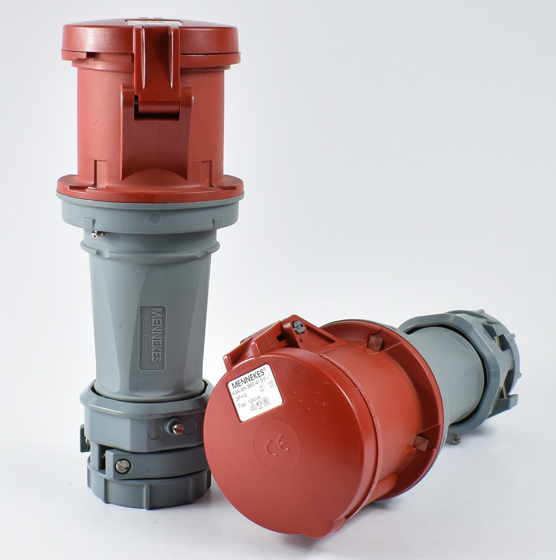 曼奈克斯 CEE 连接器 1241;带软触点的顶部电源,63A-4P-415V,IP44