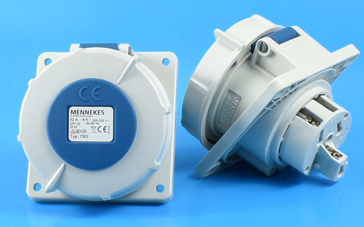 Mennekes 插座 1502 插座;面板安装,32A-3P-230V,IP67