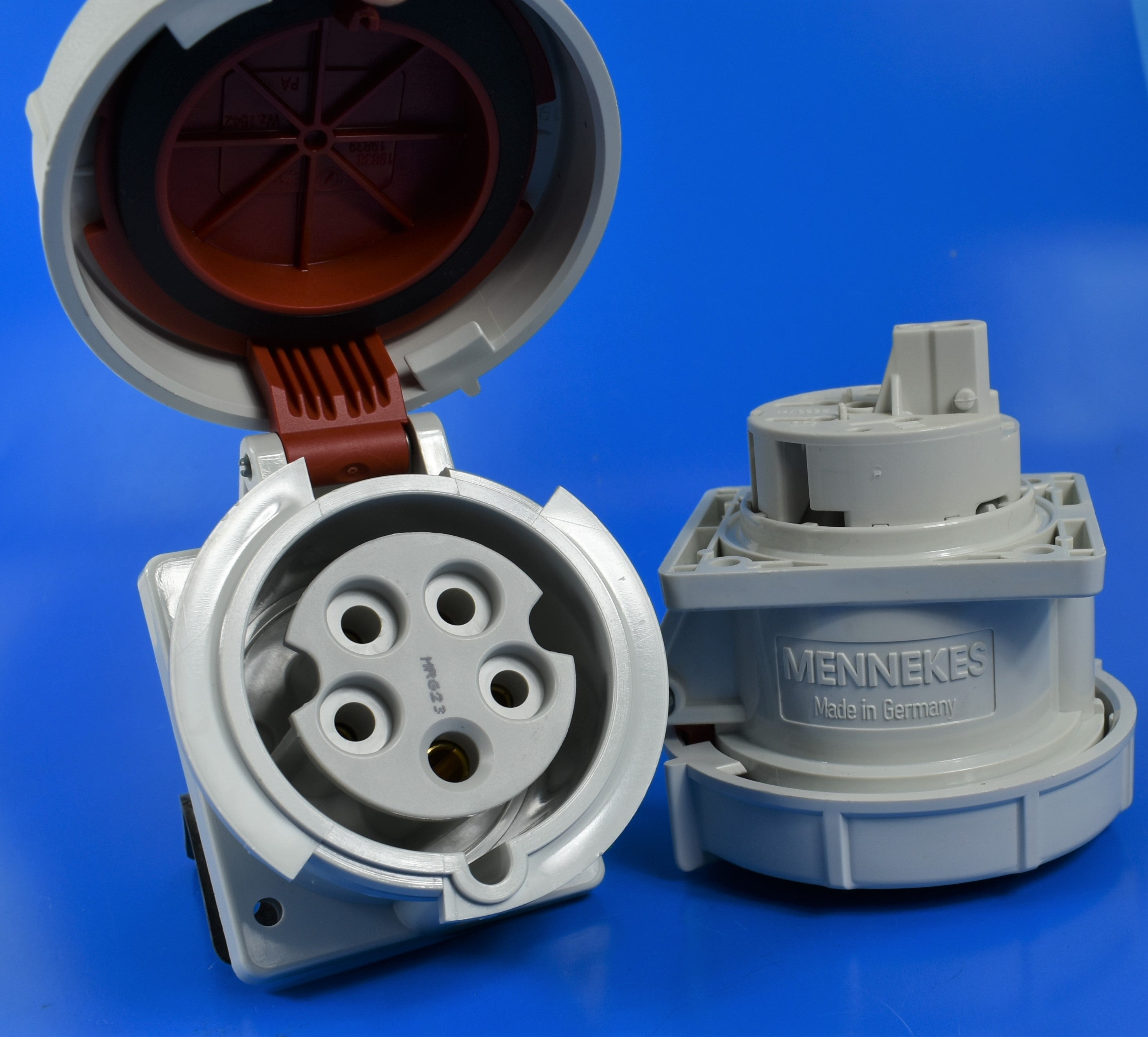 Mennekes 插座 240,面板安装,32A-5P-415V,IP67