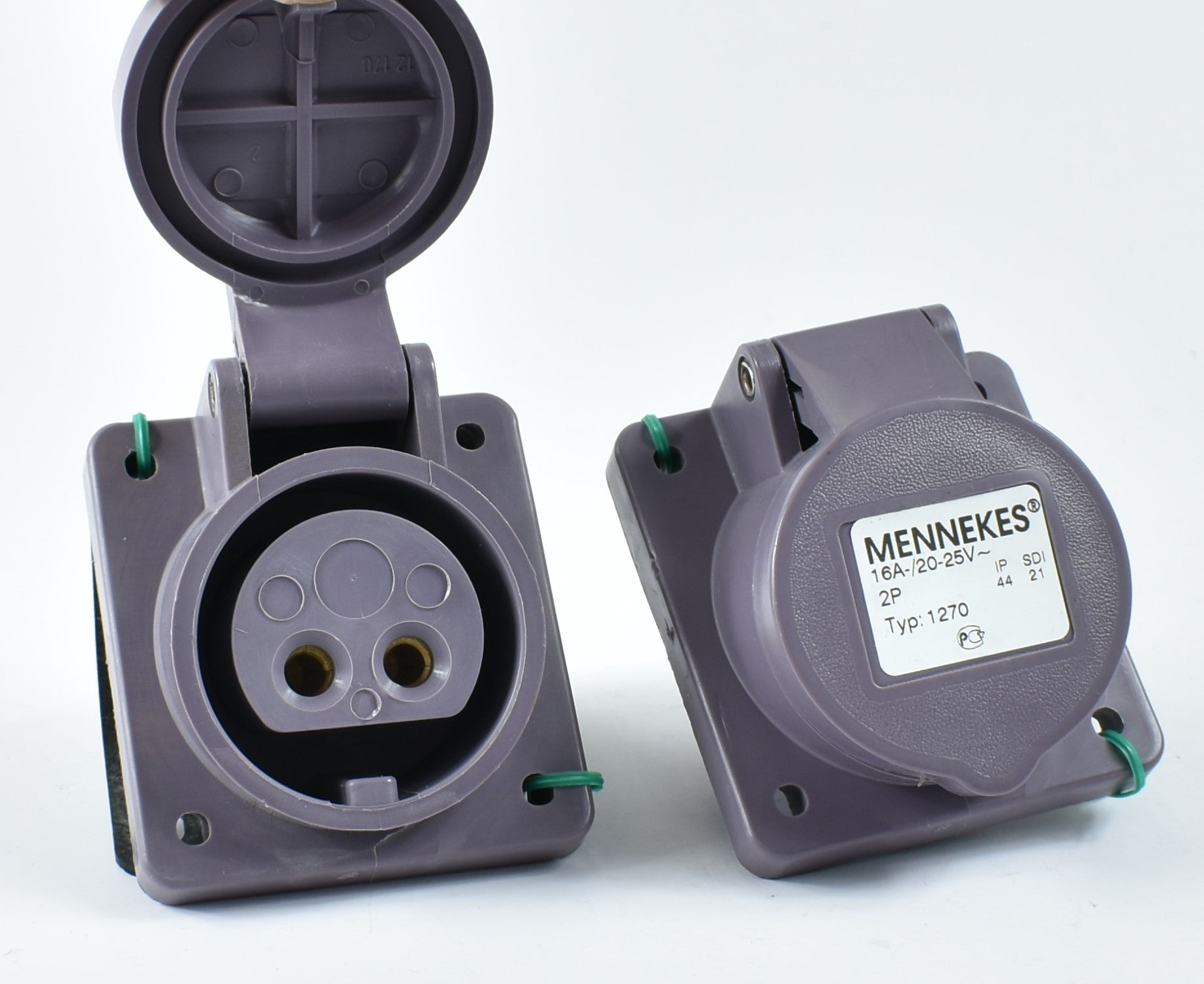 Mennekes 插座 1270/ 1272/ 1276/ 3214,面板 MT,螺丝端子,16A-2P-25V/ 16A-3P,40-50V/ 32A-5P-415V/ 16A-3P-110VDC,IP44