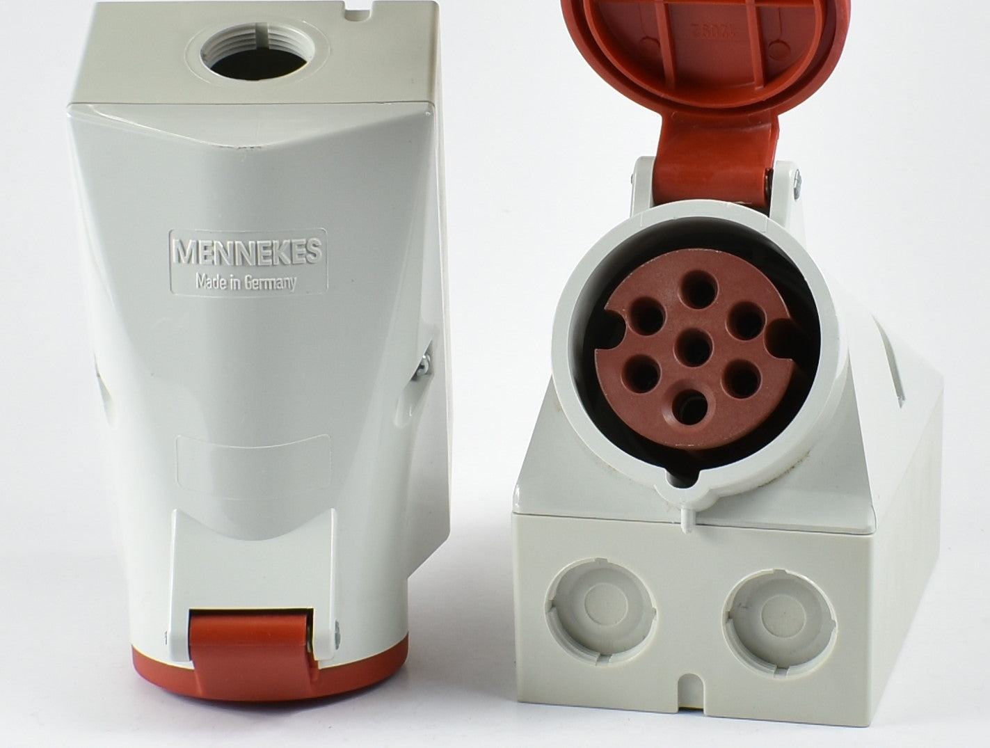 MENNEKES RECEPTACLE 734; WALL MOUNT, SCREW TERMINALS, 16A-7P-415V ,IP44