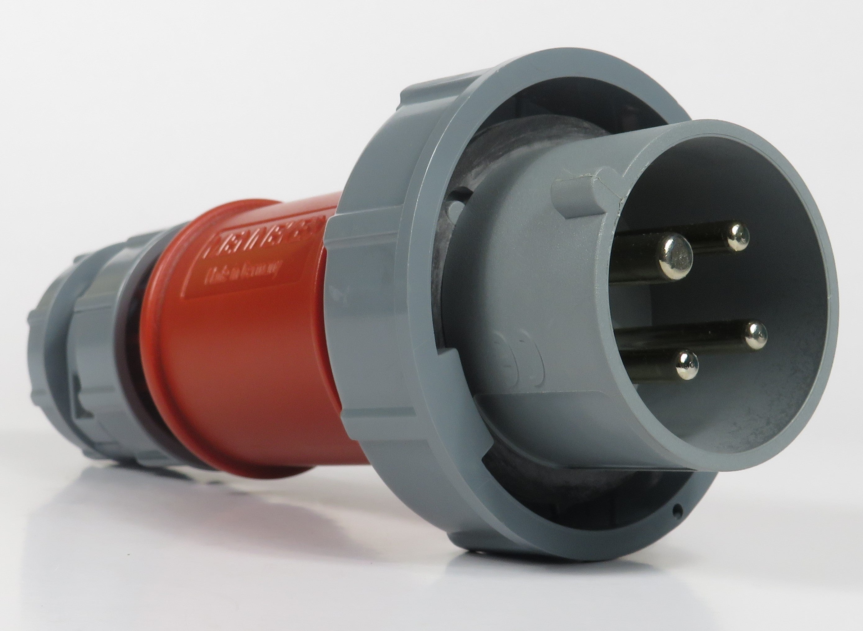 MENNEKES PLUG 3809/ 3830; ATAS KUASA, TERMINAL SKRU, 16A-4P-415V/ 32A-3P-230V, IP67