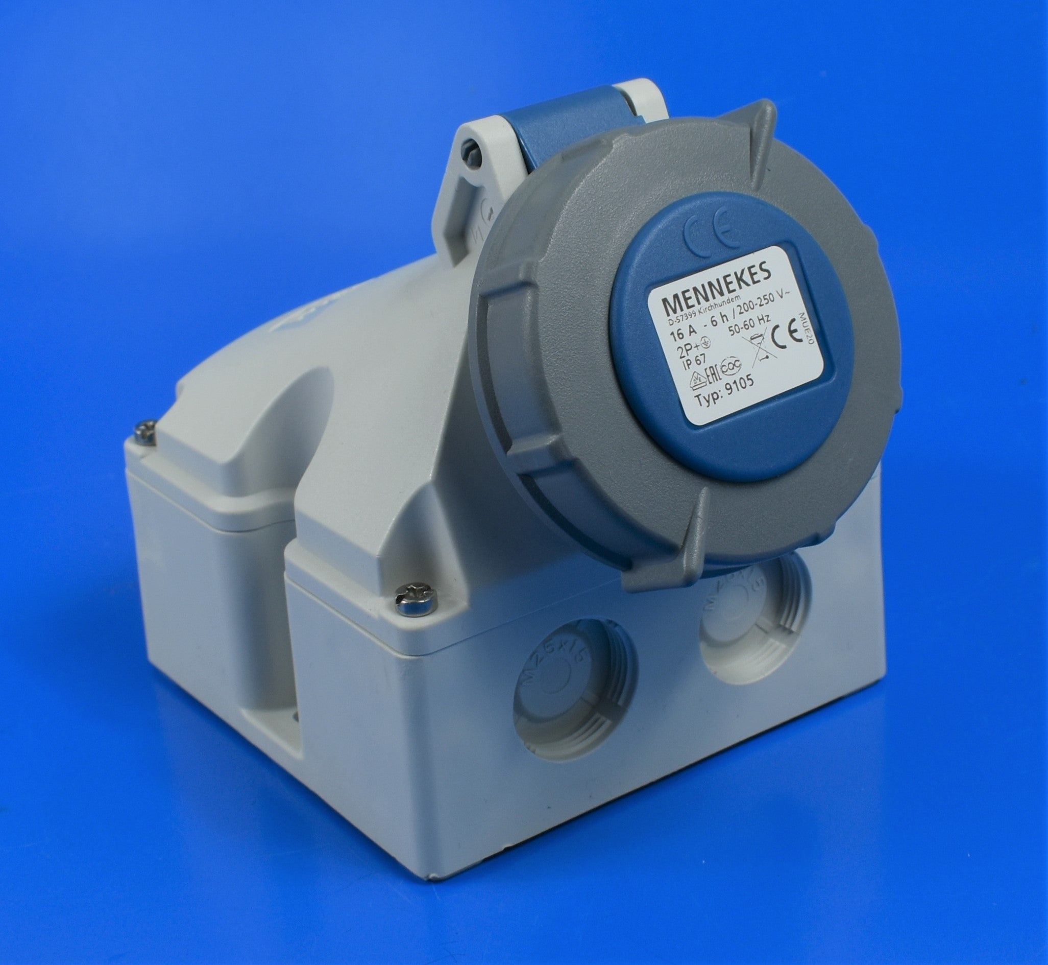 MENNEKES RECEPTACLE WITH TWINCONTACT 9105; WALL MOUNT, 16A-3P-230V, IP67
