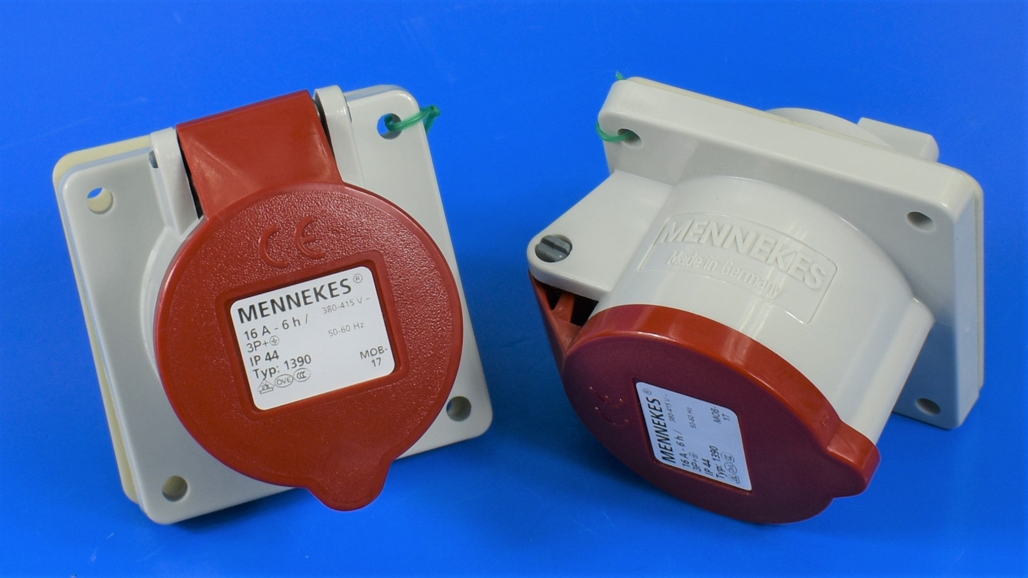 MENNEKES RECEPTACLE 1390/ 1398/ 1399; PANEL MOUNT, 16A-4P-415V/ 32A-4P-230V/ 32A-4P-415V, IP44