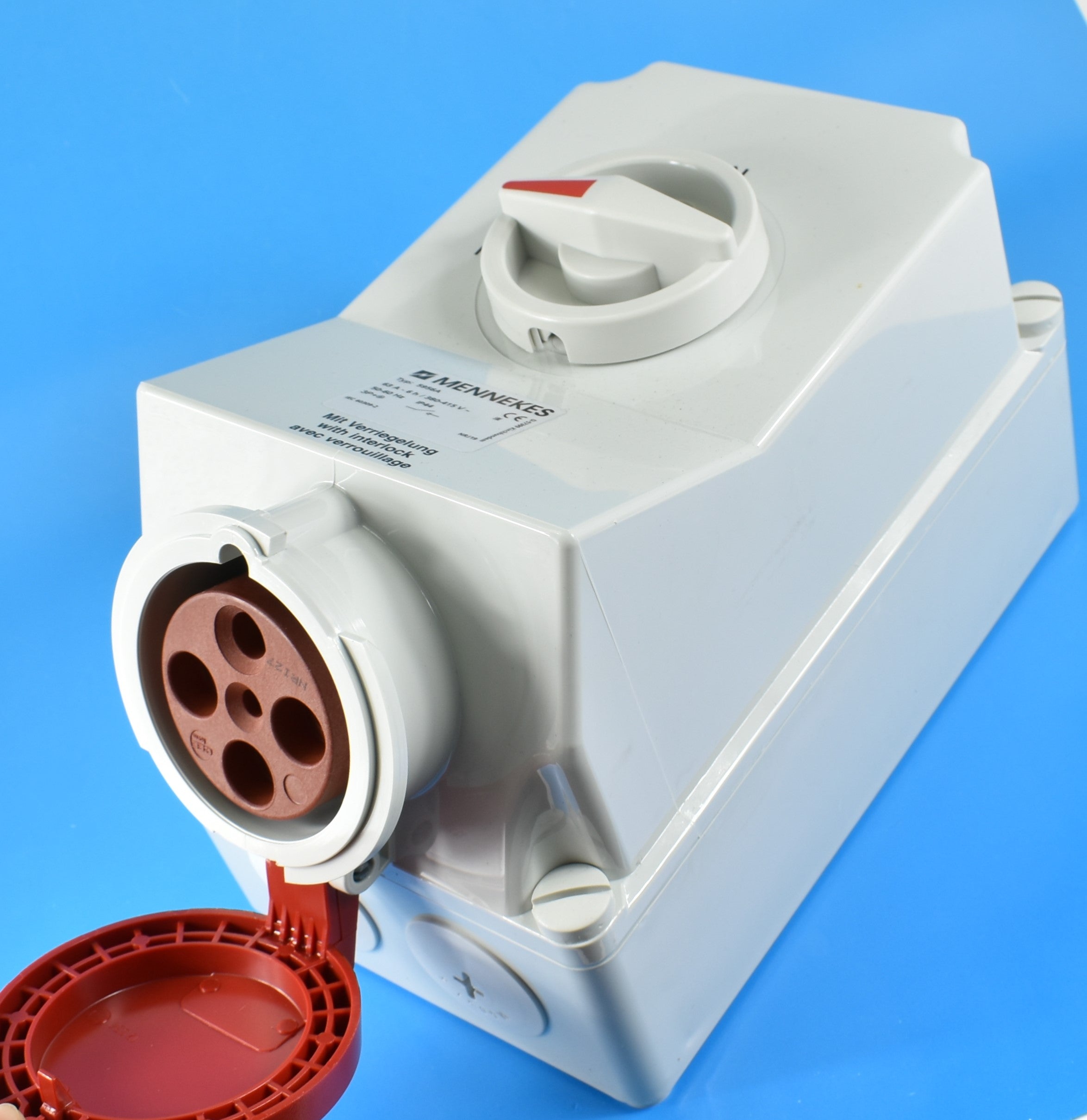 MENNEKES SWITCHED & INTERLOCKED 5956 / 5959 RECEPTACLE; WALL MOUNT, 63A-4P-415V / 63A-5P-415V, IP44