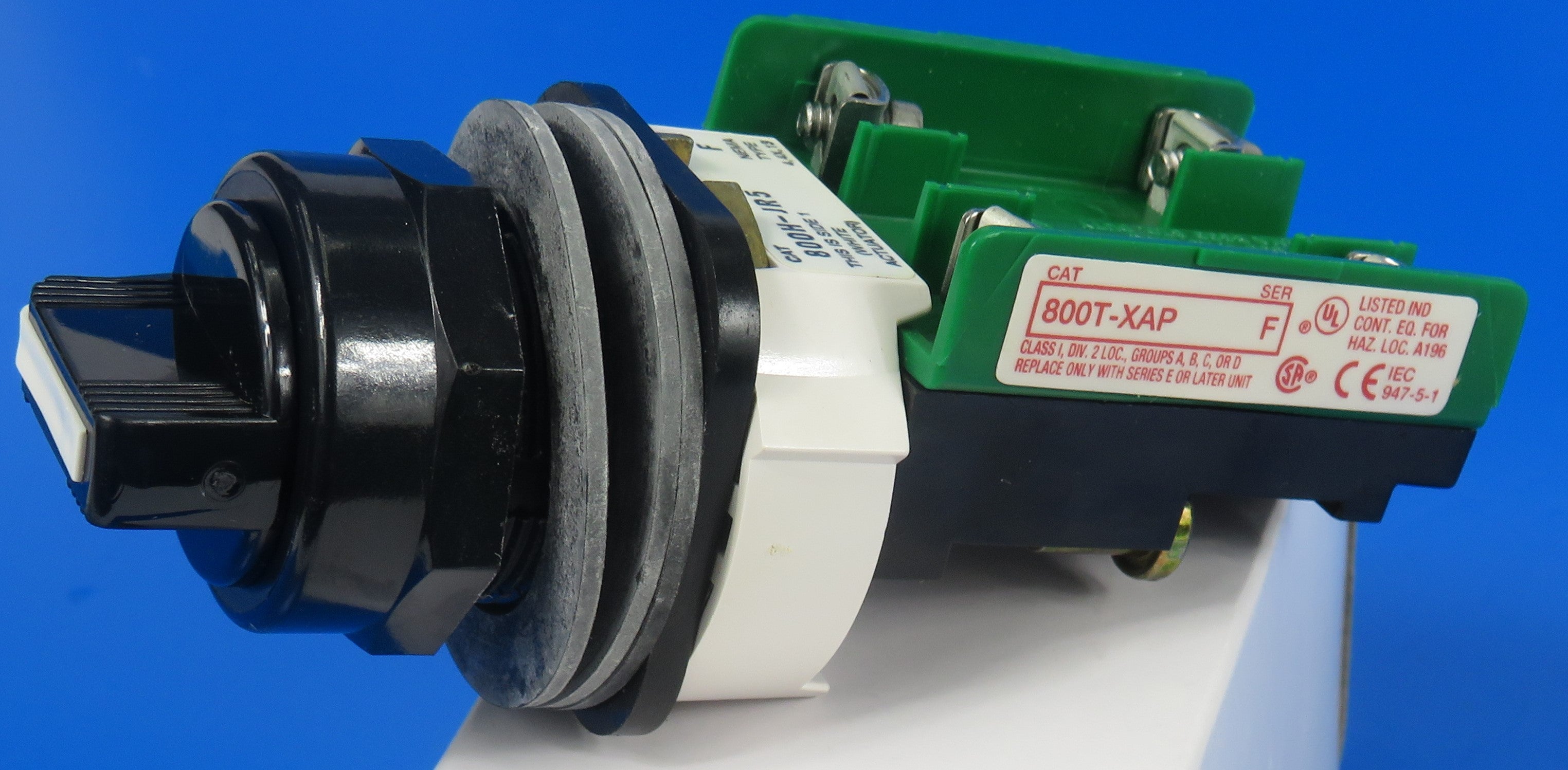 ALLEN BRADLEY / SUIS ROCKWELL, PEMILIH, 800H-JR2AP/ JR4AP/ JR5AP