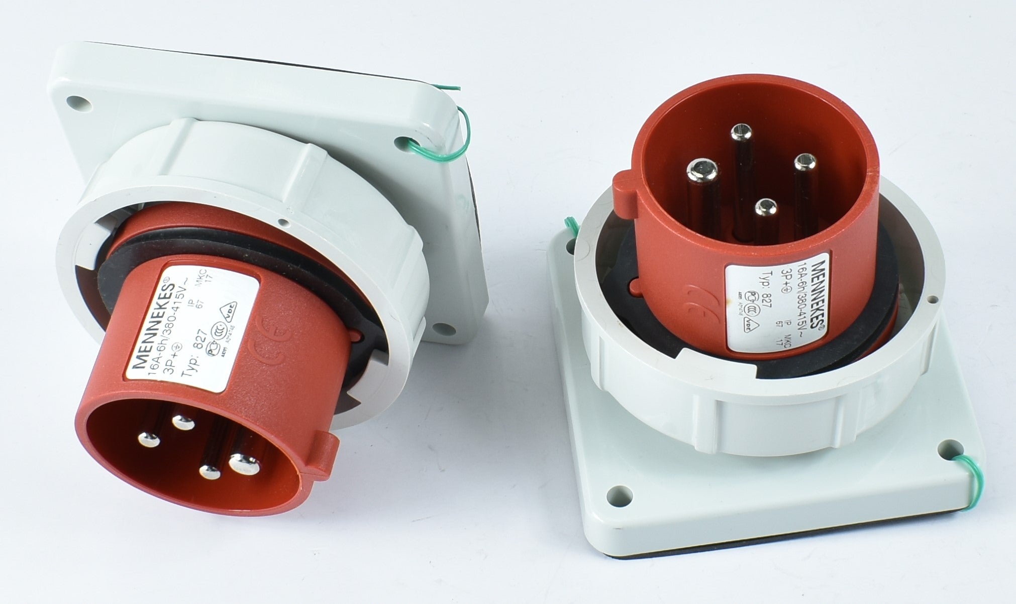 Mennekes 入口 827 / 829 / 832/ 819, 16A-4P/ 16A-5P/ 32A-4P, 415V, 螺丝端子, IP67 / IP44