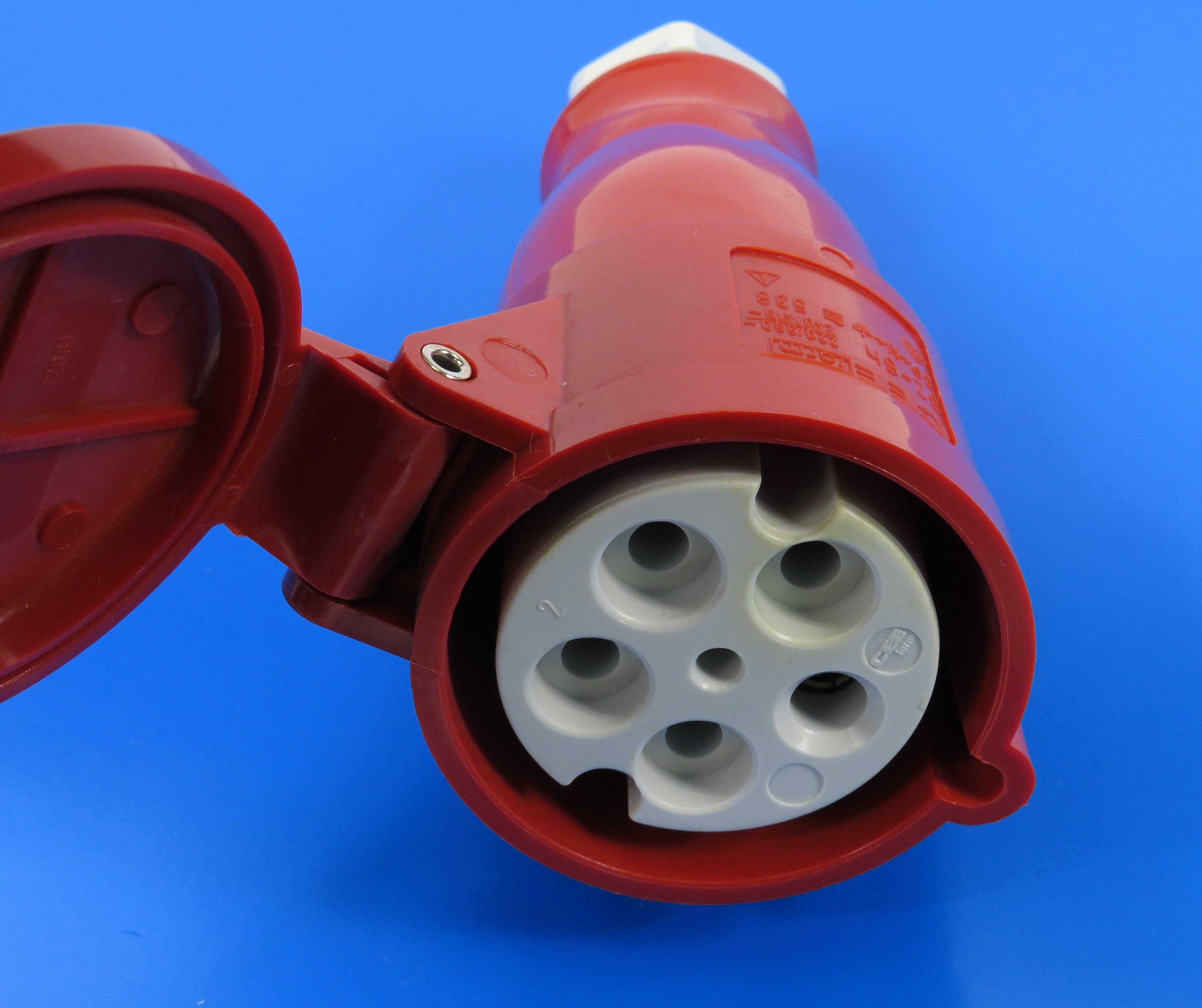 MENNEKES CONNECTOR 534/ 536/ 538; 16A-4P-415V/ 32A-3P-230V/ 32A-5P-415V, IP44