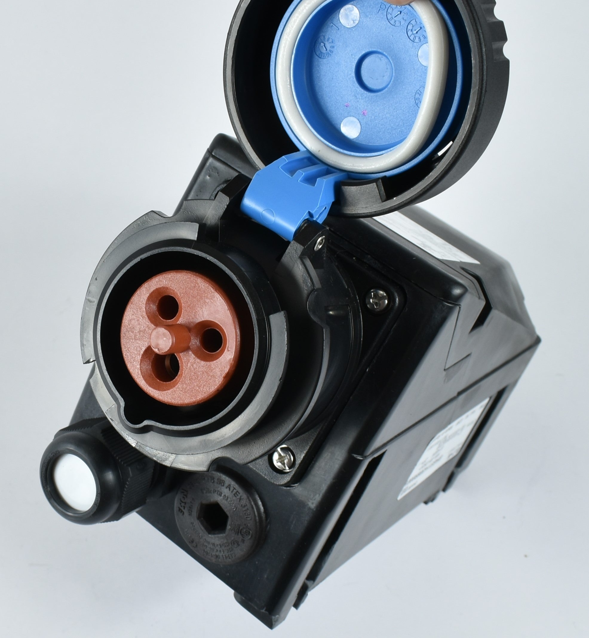 CEAG/伊顿壁挂式插座，16A-3P-240V