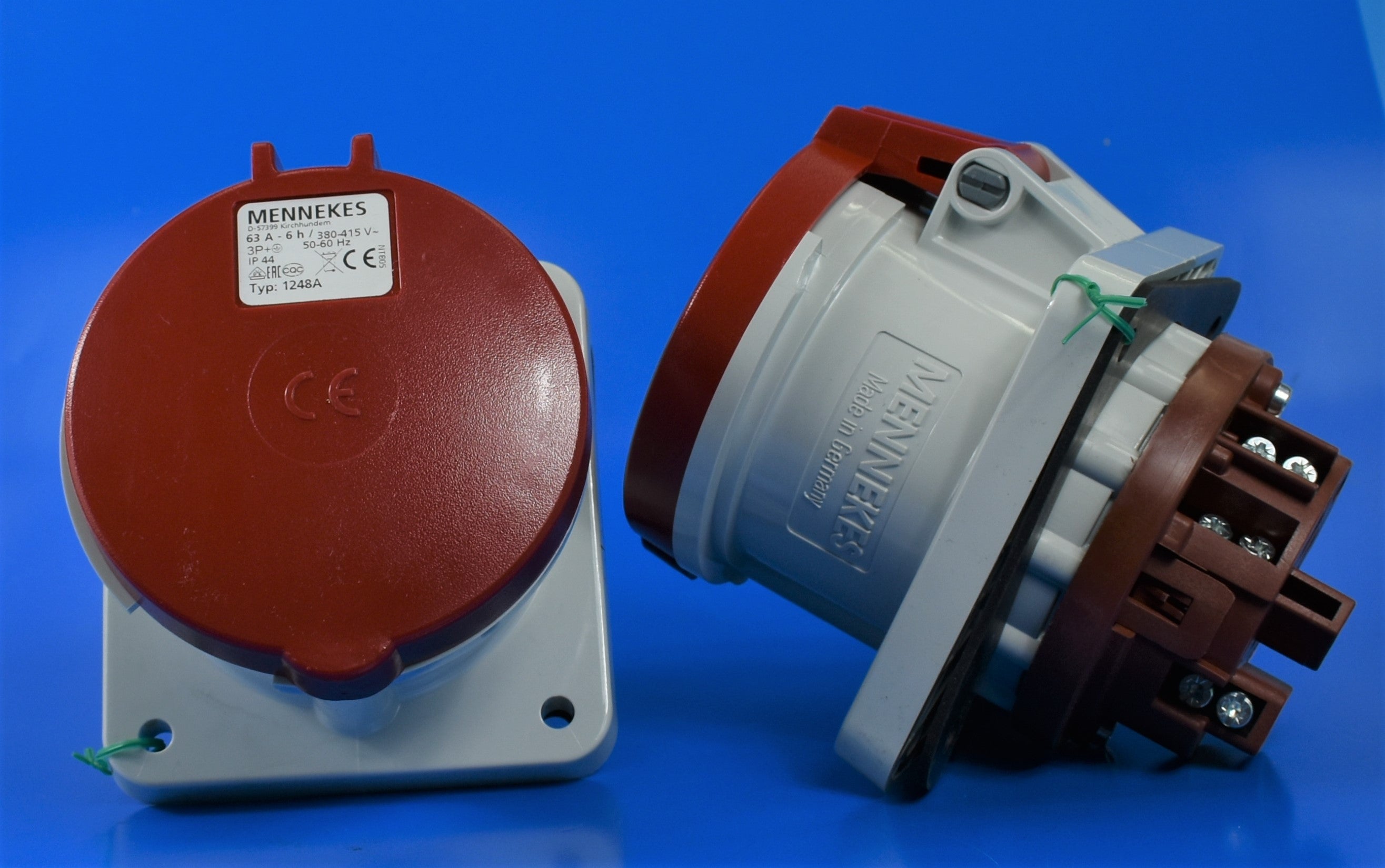 曼尼克斯插座 1247/ 1248/ 1252/ 1261；面板 MT, 63A-4P-230V/ 63A-4P-415V/ 63A-5P-415V/ 63A-3P-230V, IP44