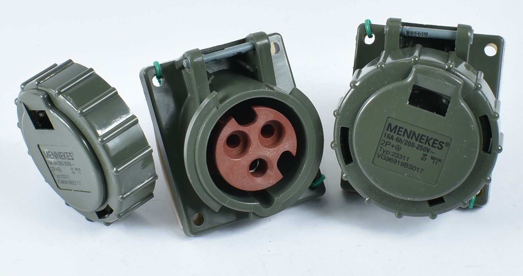 曼奈克斯插座 23311；面板安装，16A-3P-230V，IP67