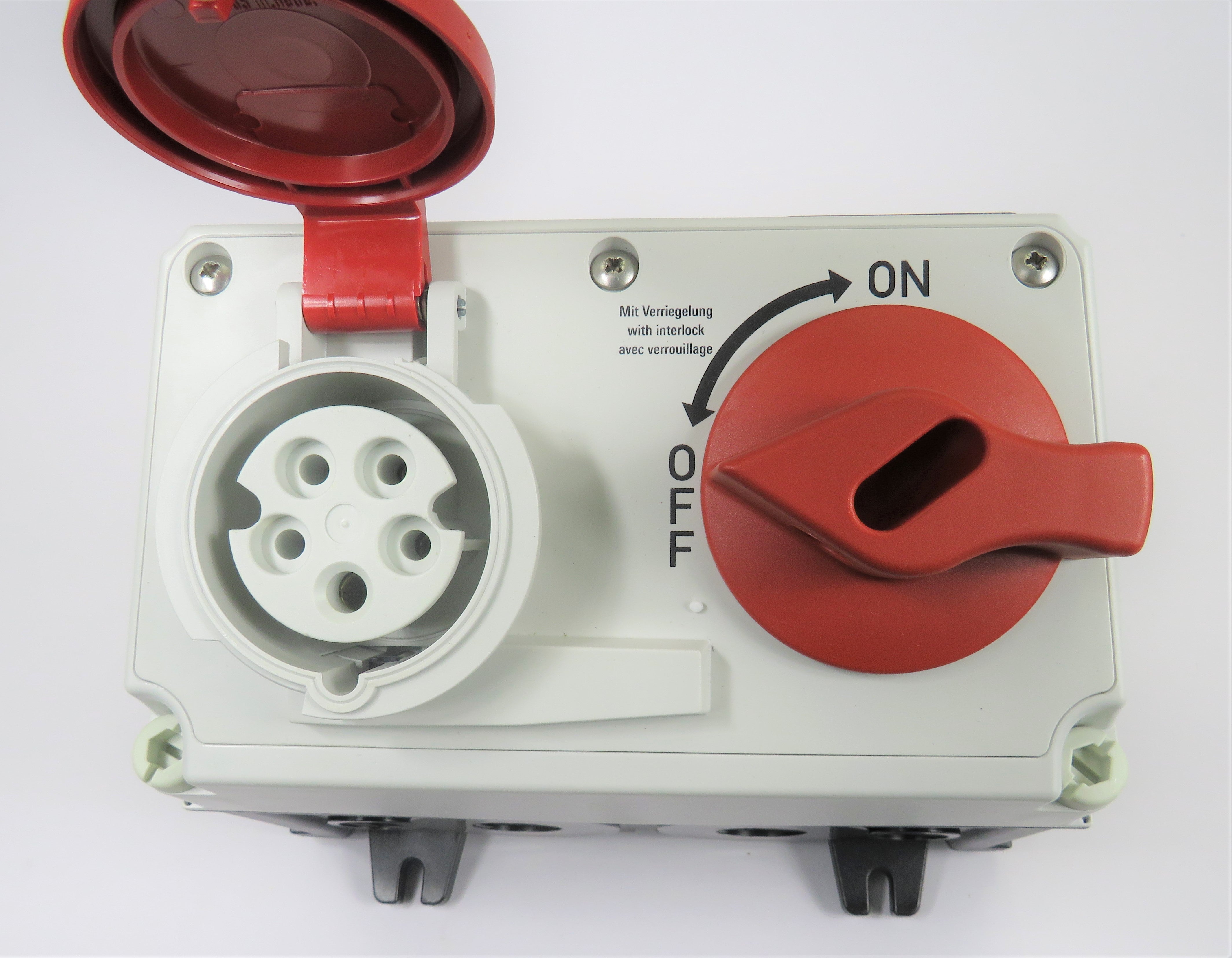 曼奈克斯插座 7607/ 7634；开关式螺钉端子，16A-5P-415V，IP44 / 32A-4P-415V，IP67