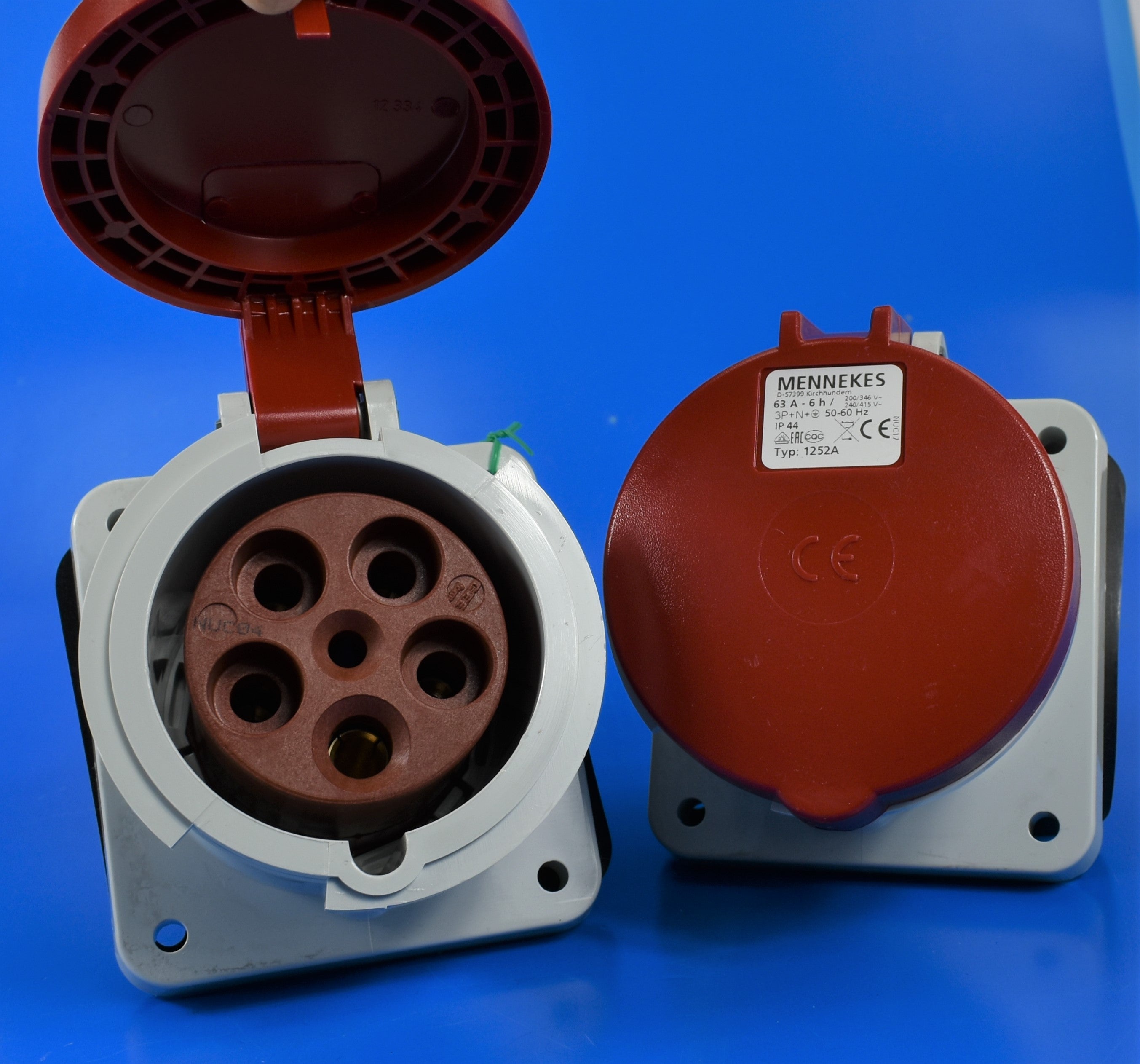 曼尼克斯插座 1247/ 1248/ 1252/ 1261；面板 MT, 63A-4P-230V/ 63A-4P-415V/ 63A-5P-415V/ 63A-3P-230V, IP44