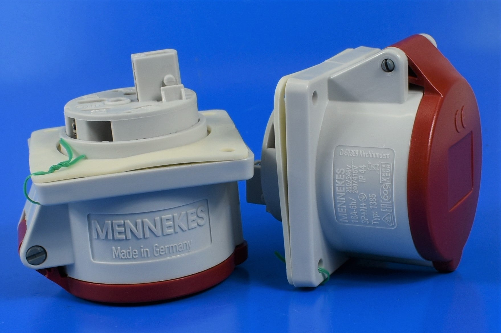 Mennekes 插座 1366/ 1385，面板安装，16A-3P-230V/ 32A-4P-415V，IP44