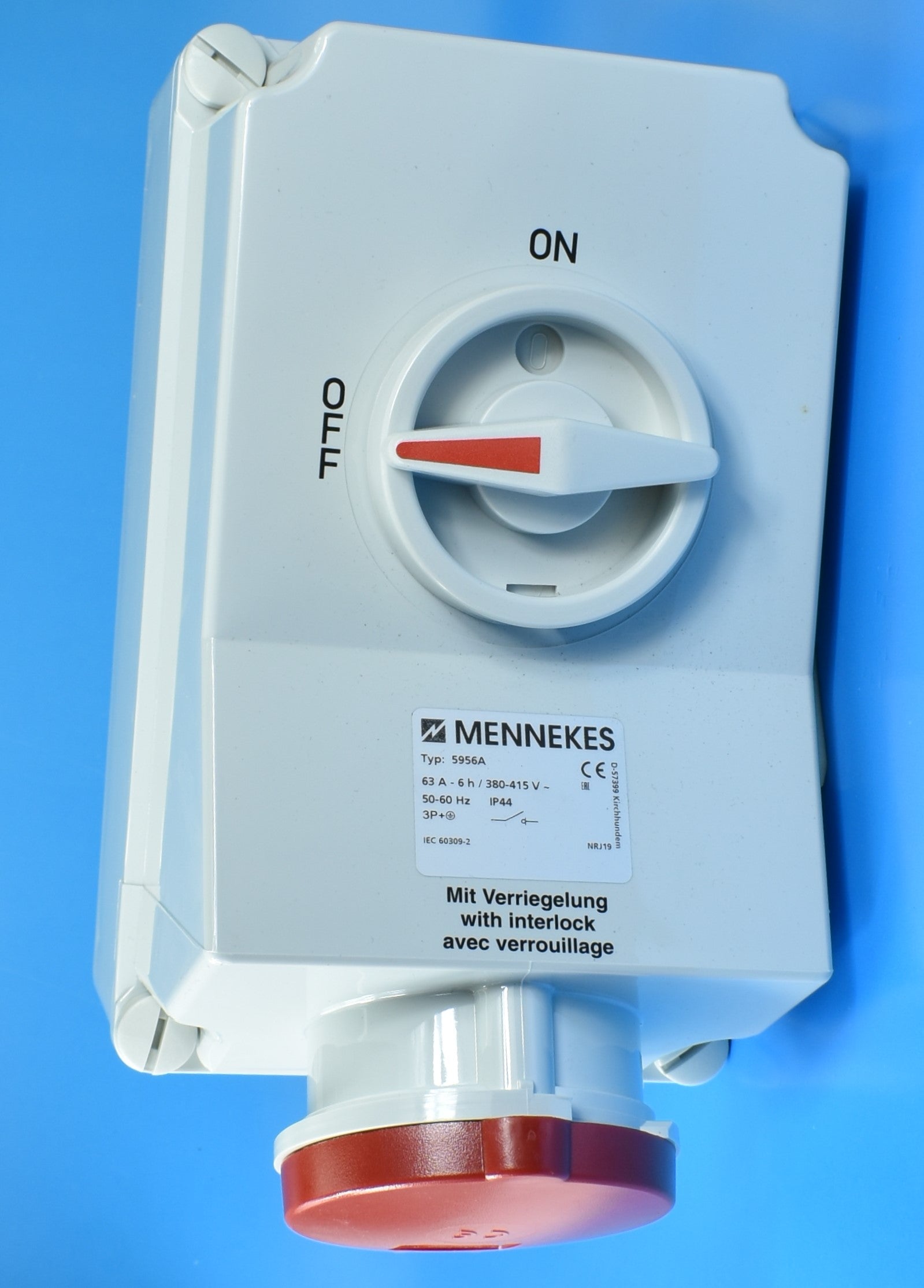 MENNEKES SWITCHED & INTERLOCKED 5956 / 5959 RECEPTACLE; WALL MOUNT, 63A-4P-415V / 63A-5P-415V, IP44