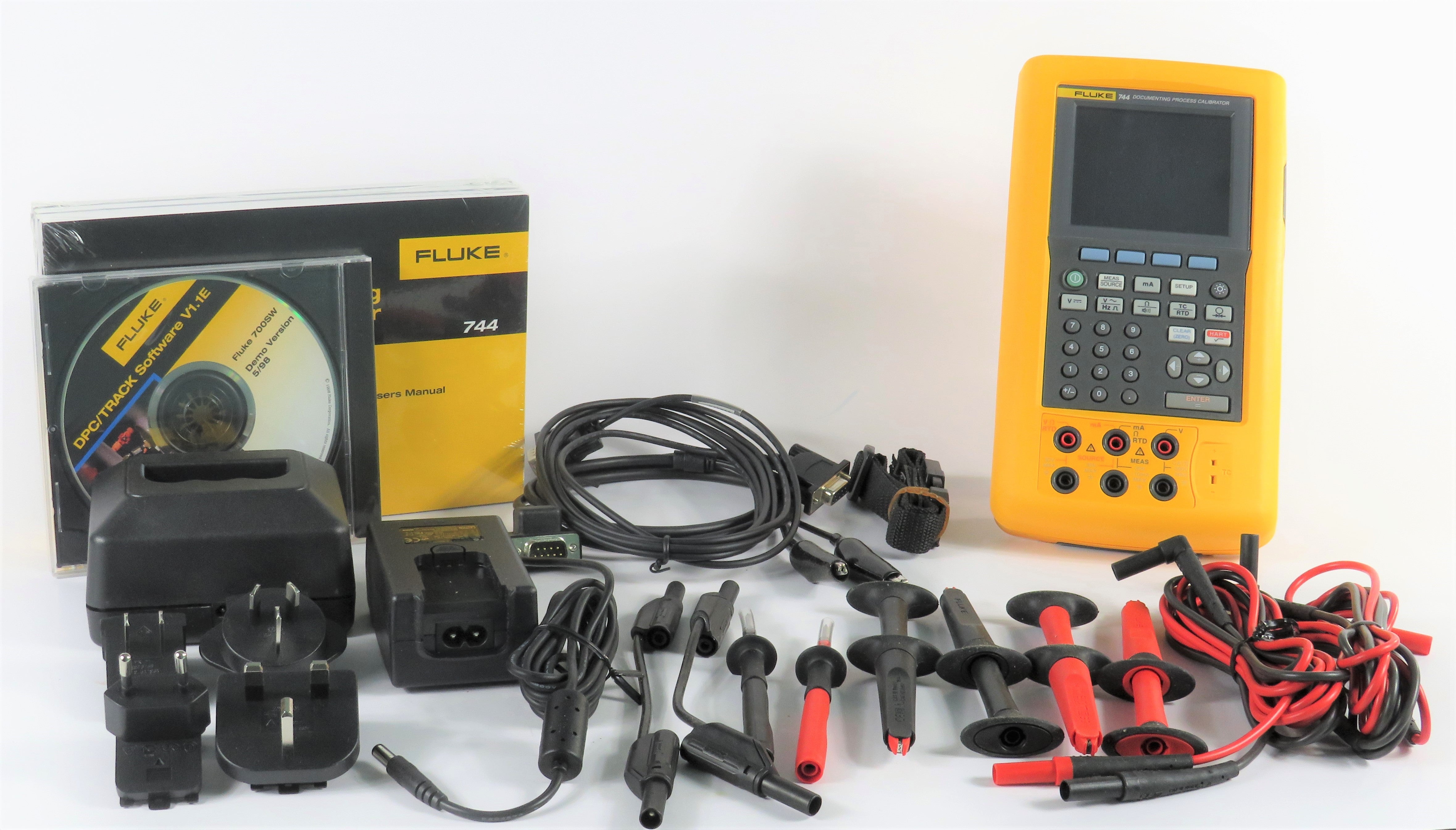 FLUKE-744- CALIBRATOR HART, PROSES DOKUMEN